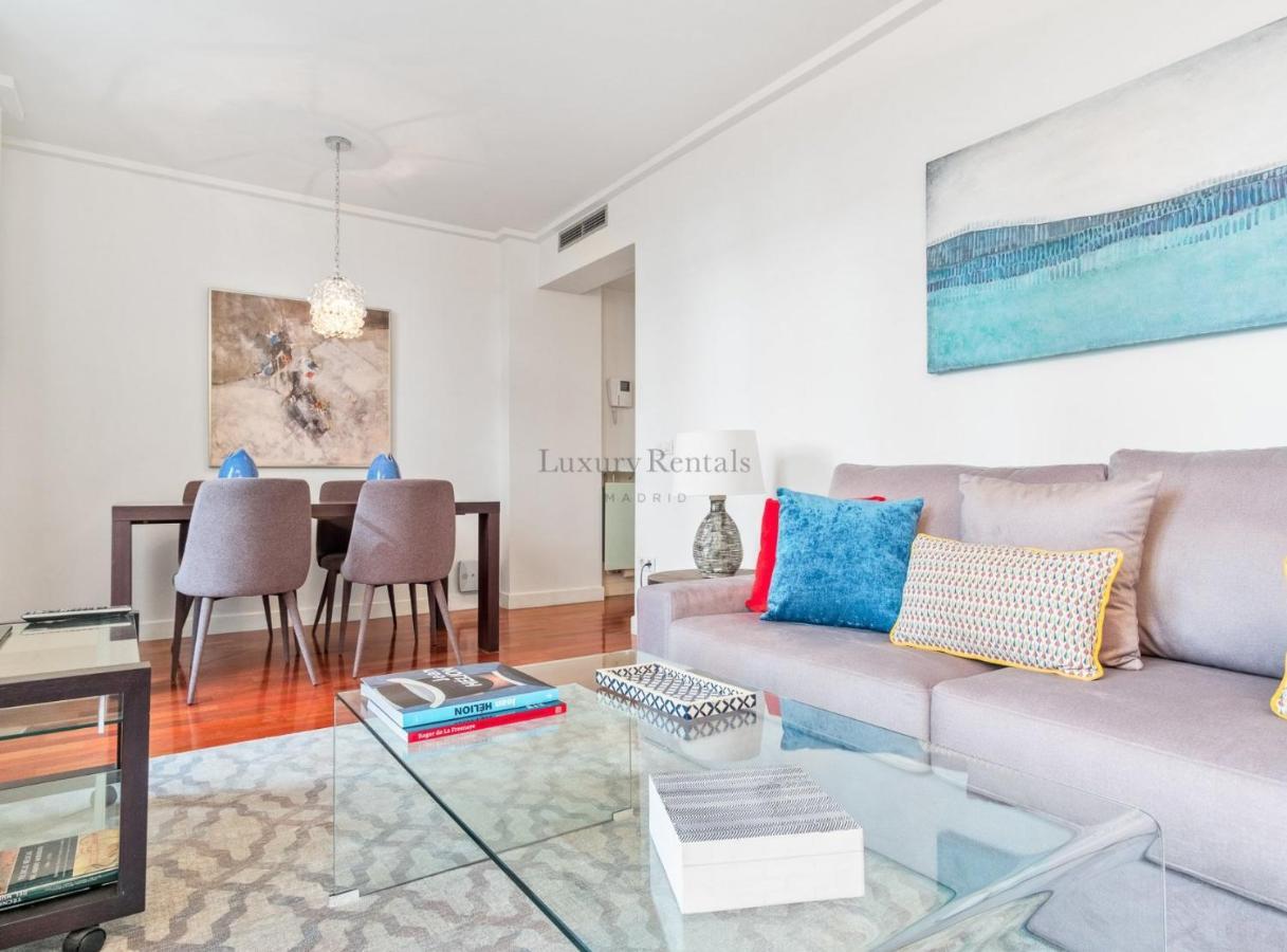 Charming 2-Bedroom Apartment In Retiro Perfect Madrid Location Exterior photo